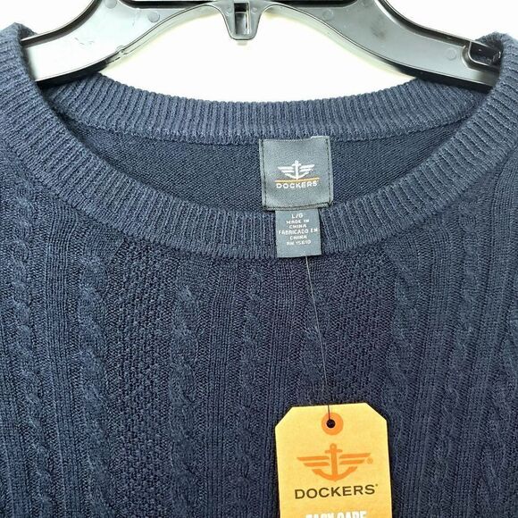 NWT Dockers Men's LARGE Crew neck Knit sweater - Picture 3 of 3